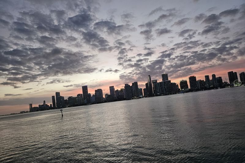Miami Skyline Sunset Cruise Tour of South Beach and Biscayne Bay - Is the price good value?