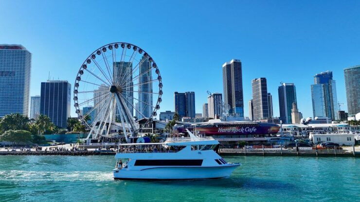 Miami: Star Island Guided Cruise From Bayside Marketplace - Customer Reviews