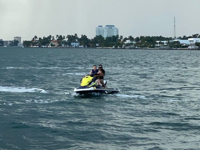 Miami: Sunny Isles Jet Ski Rental From the Beach - Inclusions