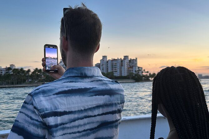 Miami Sunset Cruise with Millionaire Mansions on Biscayne Bay - Is this tour worth the price?