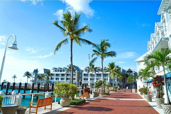 Miami to Key West One Day Roundtrip Shuttle - Who Should Consider This Tour?