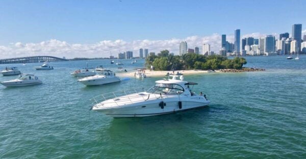 Miami Yacht Charter - Additional Tips and Recommendations