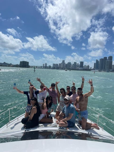 Miami Yacht Rental With Jetski, Paddleboards, Inflatables - Luxurious Yacht Amenities and Features