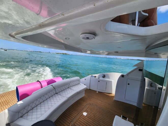 Miami Yacht Rental With Jetski, Paddleboards, Inflatables - Competitive Pricing and Exceptional Value