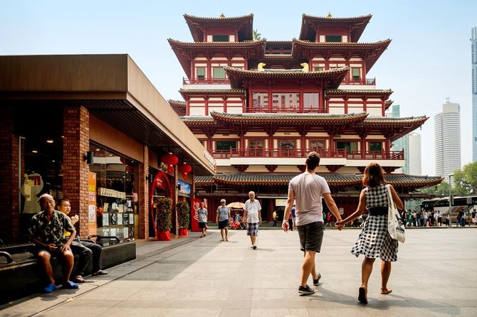 Michelin Premium Food Tour With Hawker Centre & Chinatown Tour - Traveler Experiences and Reviews