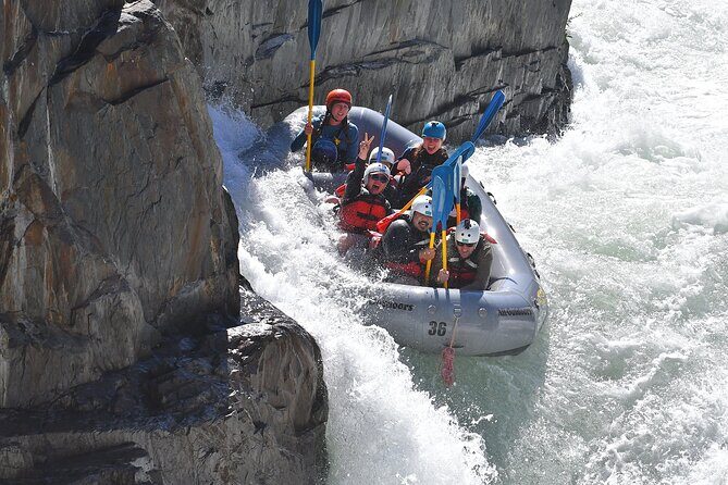 Middle Fork American River Whitewater Rafting Trip (Class 3-4) - The Sum Up