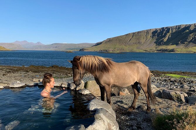 Midnight Golden Circle & Luxury Hot Sea Baths & Silent Locations - Stops and Attractions