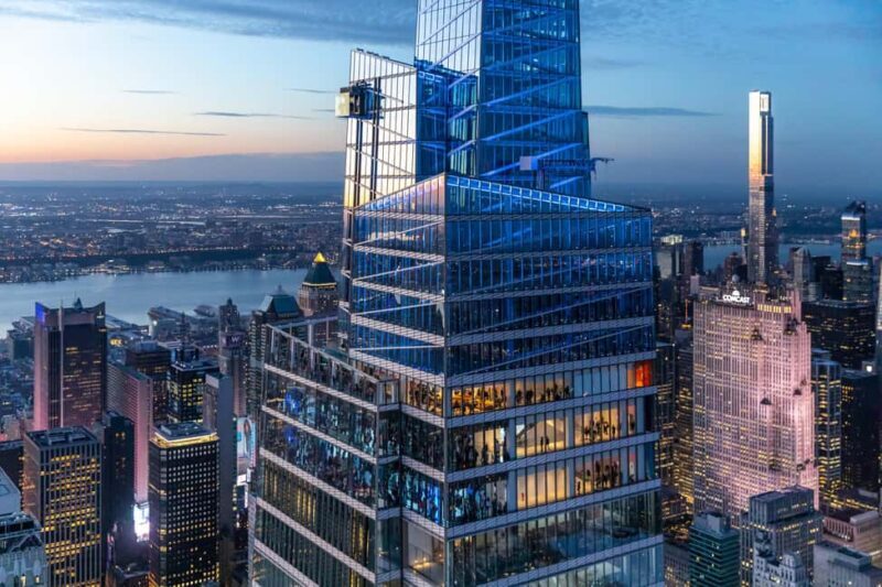 Midtown Manhattan Guided Tour w/ SUMMIT One Vanderbilt Entry - A Detailed Look at the Itinerary and Highlights