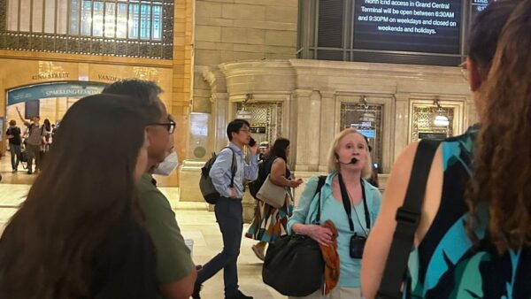 Midtown Manhattan: Times Square and Skyscrapers Walking Tour - Architectural Marvels