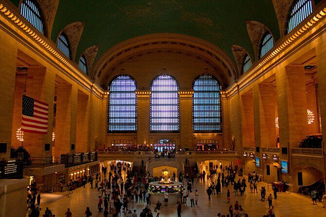 Midtown Mania: Must-See Marvels - Who Will Appreciate This Tour?