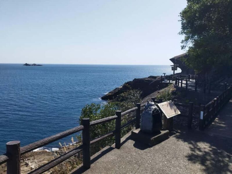 Mie: Explore Onigajo, the World Heritage Sea Cliffs - An In-Depth Look at the Onigajo Experience