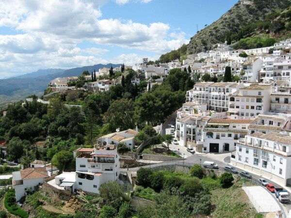 Mijas: Panoramic City Tour With an Electric Tuk Tuk - Company Details and Unique Offering