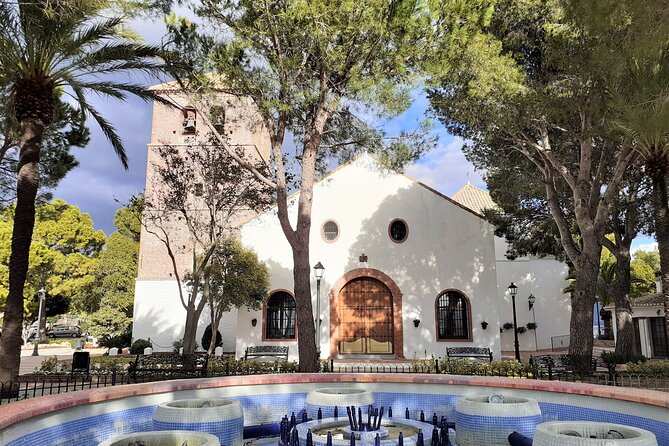 Mijas Private Tour and Old Craft Workshop With Hotel Pickup - Tour Guide Arrangements