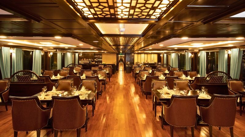 Mila Grand 2D1N Cruise: Ha Long Bay & Lan Ha Bay Tour - A two-day route through Ha Long and Lan Ha Bay