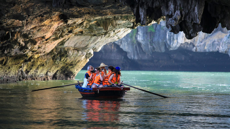 Mila Grand 2D1N Cruise: Ha Long Bay & Lan Ha Bay Tour - Day one: lunch, caves, and a Lan Ha Bay sunset
