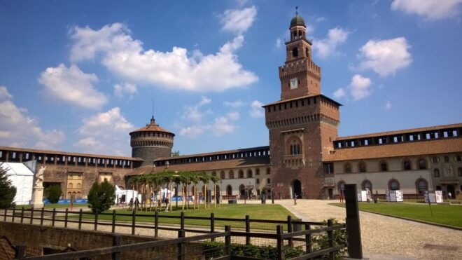Milan 3–Hour Cultural Bike Tour - Experience Highlights