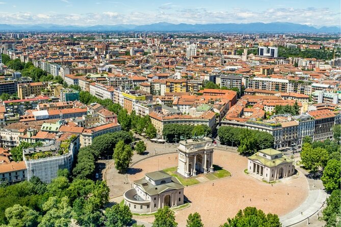Milan Airport Transfer: Bergamo Airport BGY to Milan City in Business Car - Price Details