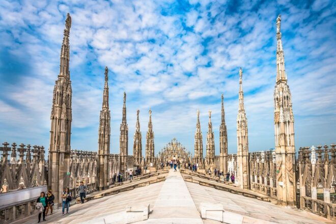 Milan: Cathedral and Rooftop Ticket - Panoramic City View