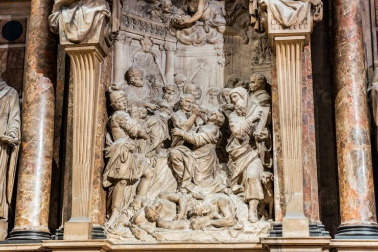 Milan: Cathedral and Terraces Guided Experience - Tour Duration and Languages