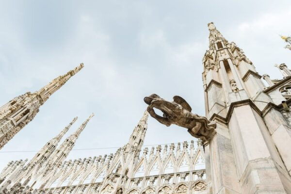 Milan Cathedral: Duomo Terraces Ticket (No Church Access) - Arriving and Entering the Cathedral