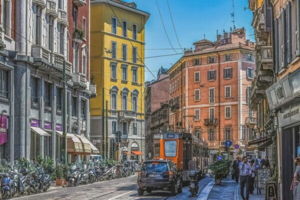 Milan: City Exploration Game and Tour - Common Questions