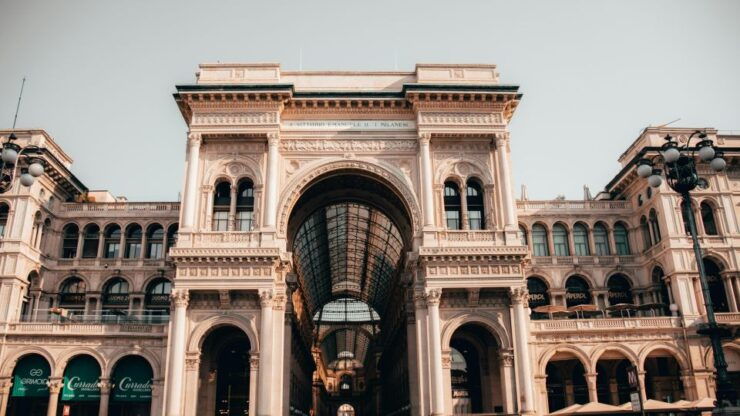 Milan: City Highlights Self-Guided Tour in One Walk - Pricing and Duration