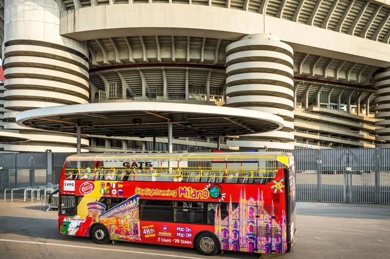 Milan City Hop-On Hop-Off Tour - Choosing between a day pass and the night loop