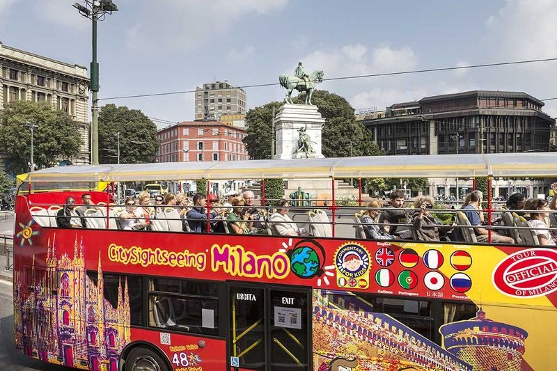 Milan City Hop-On Hop-Off Tour - Audio, app, weather, and comfort