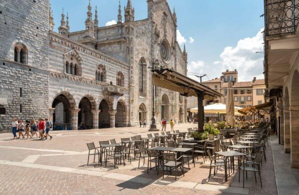 Milan: City Tour With Duomo, Train to Como, and Lake Cruise - Important Information
