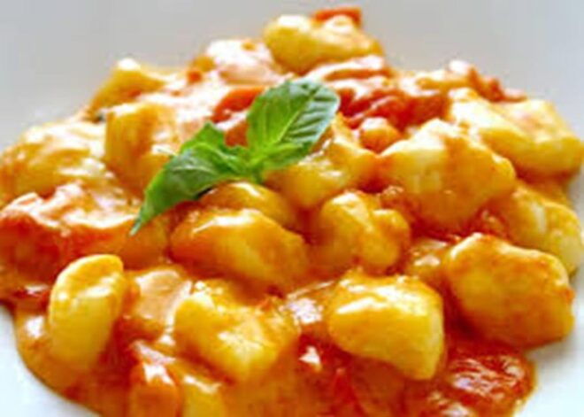 MILAN: COOKING CLASS OF THREE RECIPES OF YOUR CHOICE - Ingredients Provided
