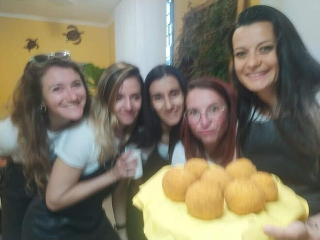 MILAN: COOKING CLASS OF THREE RECIPES OF YOUR CHOICE - Dining Experience