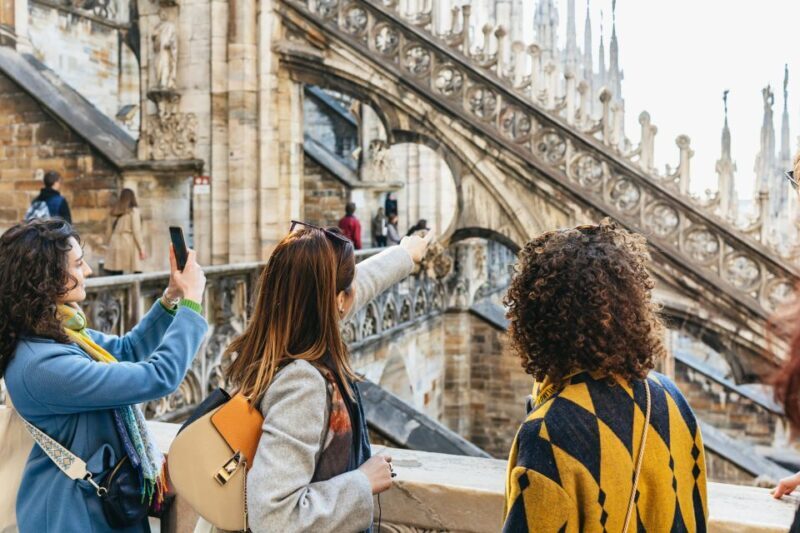 Milan: Duomo Rooftop and Cathedral Guided Tour with Tickets - What Reviewers Love Most