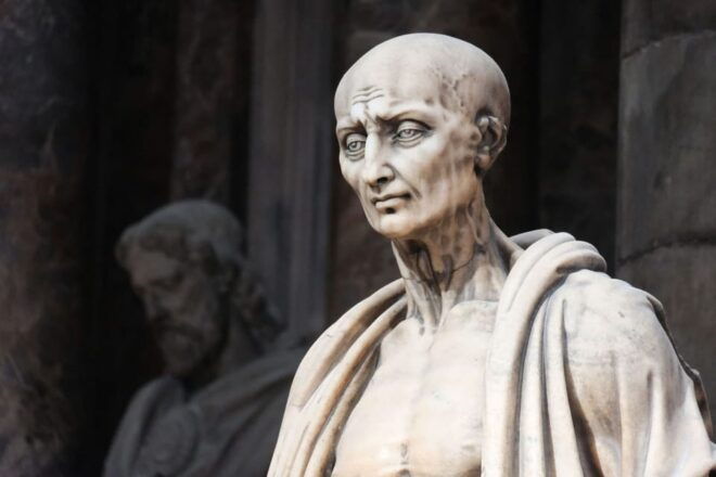 Milan: Duomo & Terraces Ticket by Elevator & In-App Tour - Visitor Guidelines