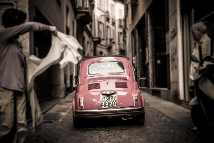 Milan: Fast Tour by Vintage Red Fiat 500 (30 Mins, No Stop) - Tour Details
