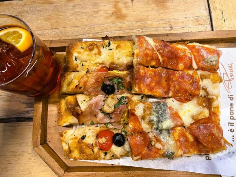 Milan: Food Tour with Pasta, Pizza, Cannoli, and Tiramisu! - The Practical Side: Group Size, Duration, and Value
