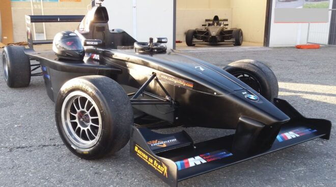 Milan: Formula BMW & Ferrari Race Course Driving Experience - Requirements & Restrictions