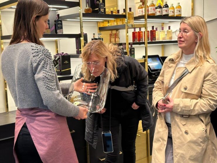 Milan: Gourmet Street Food Tour With Sightseeing and Tasting - Tour Overview