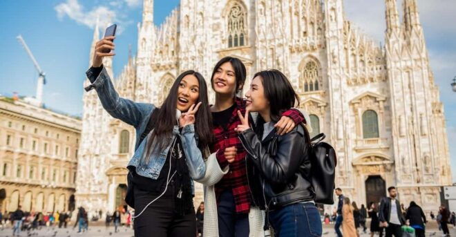 Milan: Highlights Private Tour, Duomo, Castle & Gelato - Key Locations Explored