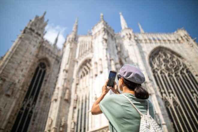 Milan: Highlights Private Tour, Duomo, Castle & Gelato - Unique Experiences Offered
