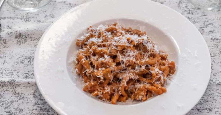 Milan: Italian Cooking Class & Wine Tasting - Good To Know
