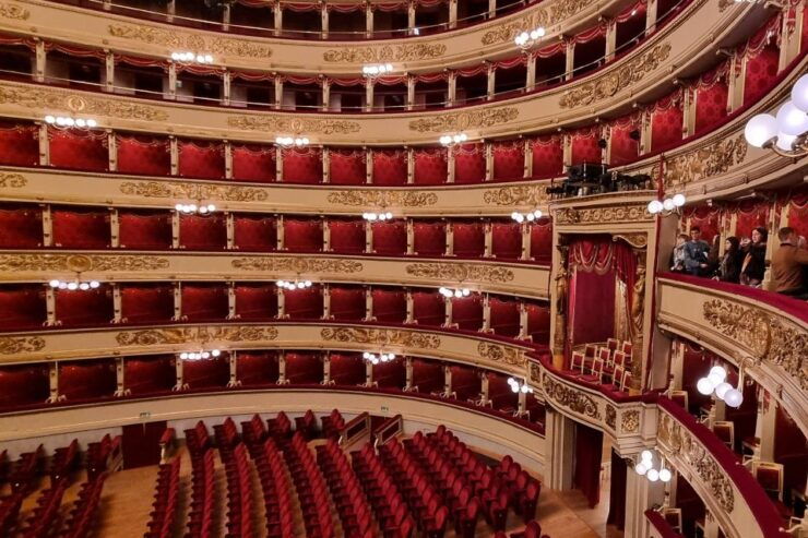 Milan: La Scala Theater and Museum Tour With Entry Tickets - Tour Experience