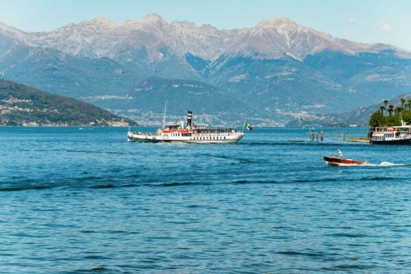 Milan: Lake Como and Lugano Day Trip With Private Cruise - What to Bring