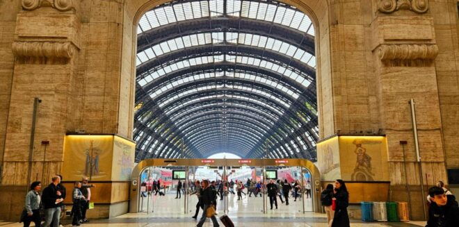 Milan: Map by Locals - Customer Reviews