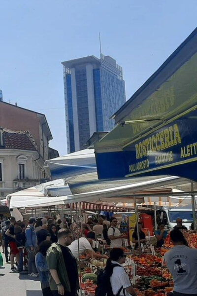 Milan Market Tour & Authentic Aperitivo at a Locals Home - Frequently Asked Questions