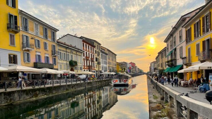 Milan: Navigli Canal Cruise With Audio Guide - Check Availability: Starting Times and Language Options