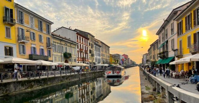 Milan: Navigli Canal Cruise With Audio Guide - Highlights: Experience Milan From the Water, Explore Famous Landmarks