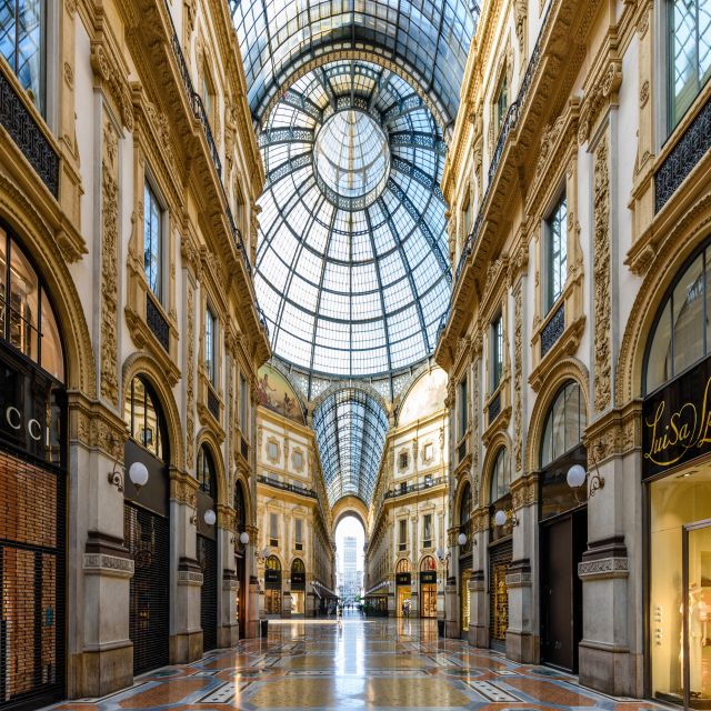 Milan: Old Town and Top Attractions Private Tour by Car - Good To Know