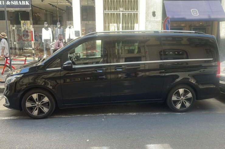 Milan: ORIO AL SERIO BGY Airport Transfer in Luxury MINIVAN - Booking Information