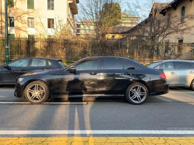 Milan: Orio Al Serio BGY Airport Transfer SEDAN CAR E CLASS - Experience Highlights