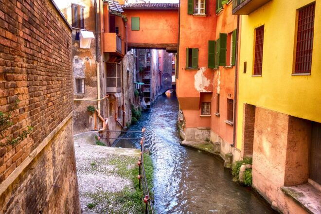 Milan: Private Day Trip to Bologna With Sightseeing Tour - Inclusions